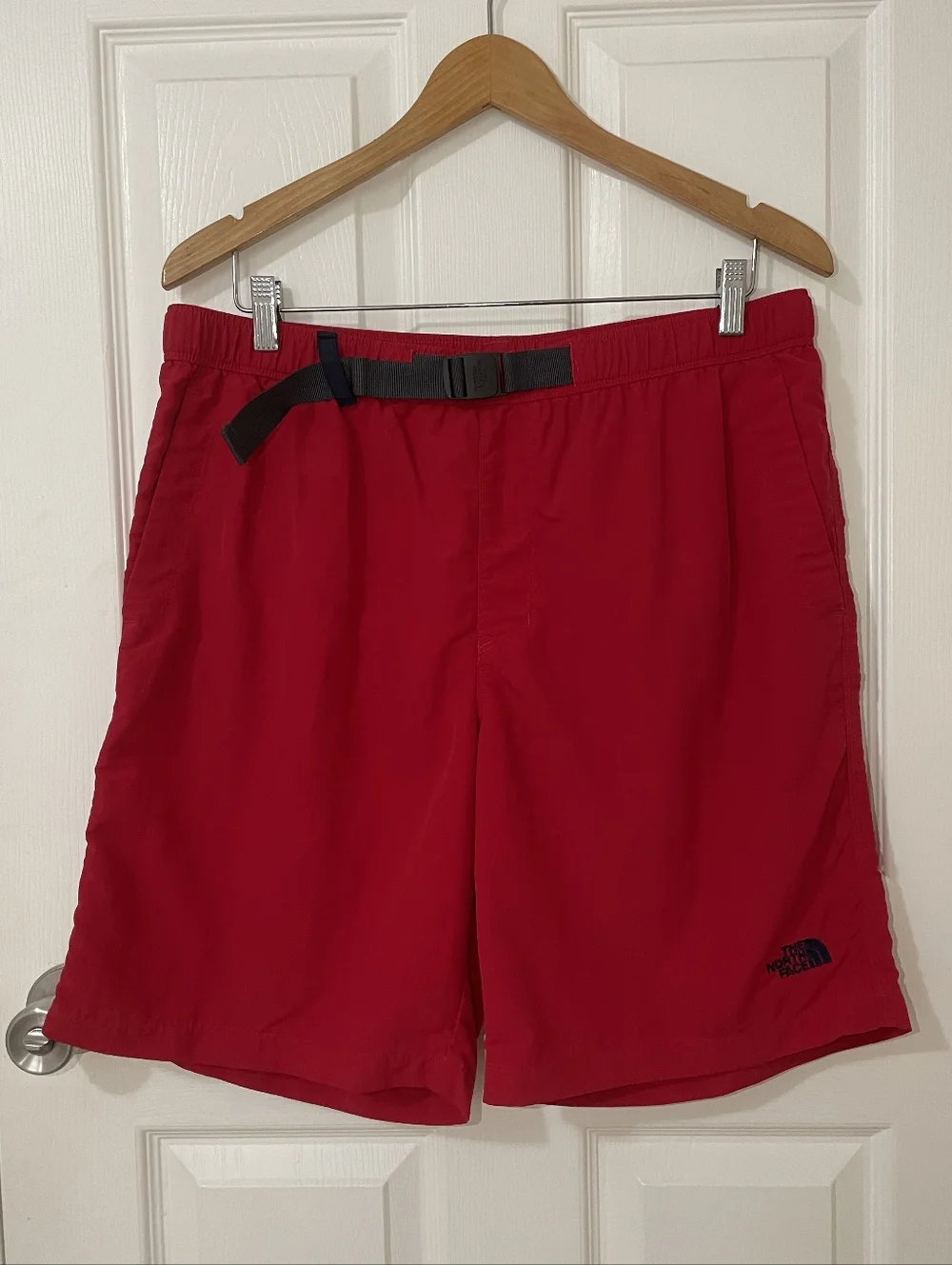 The North Face Red Outdoor Shorts Size L